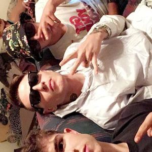 Meet your Posher, Derek